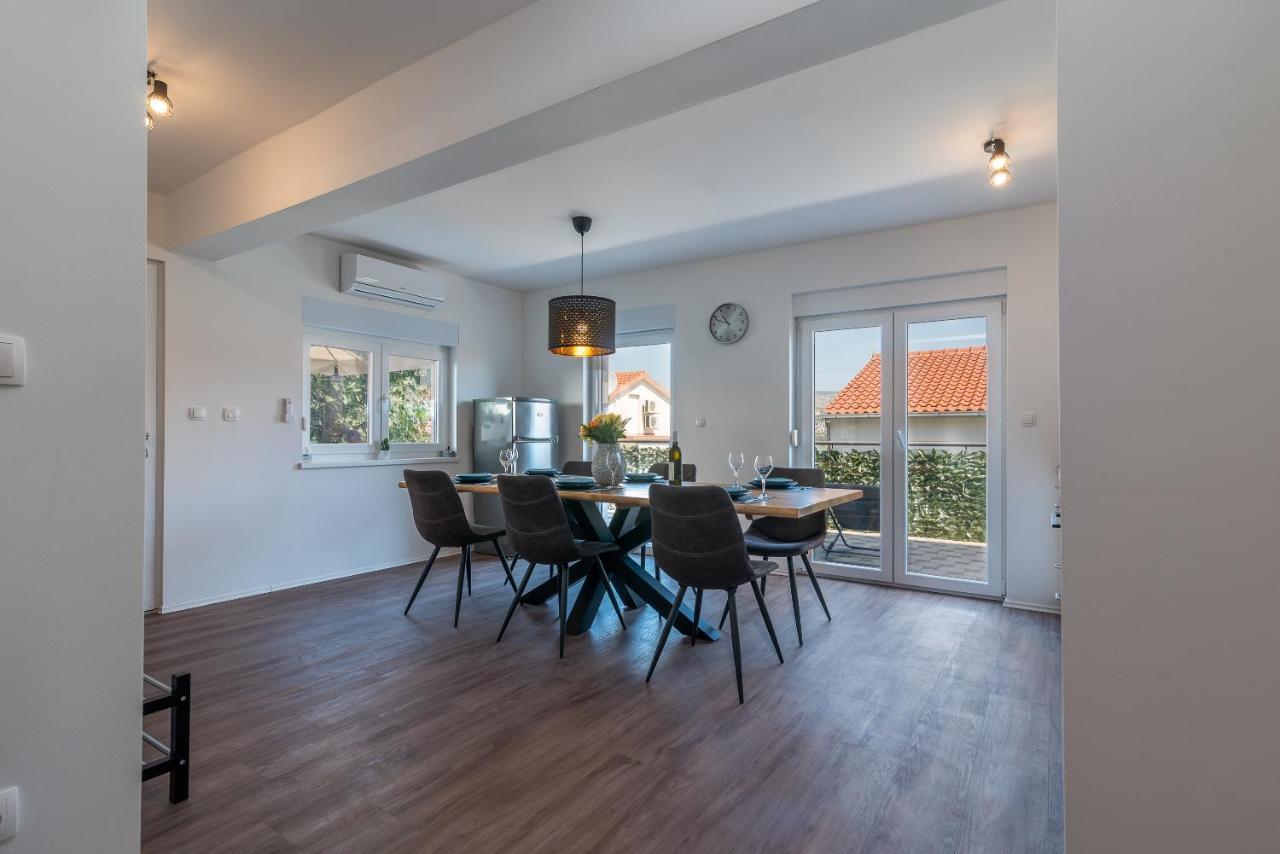 Delux Apartment Eva Trogir Exteriér fotografie