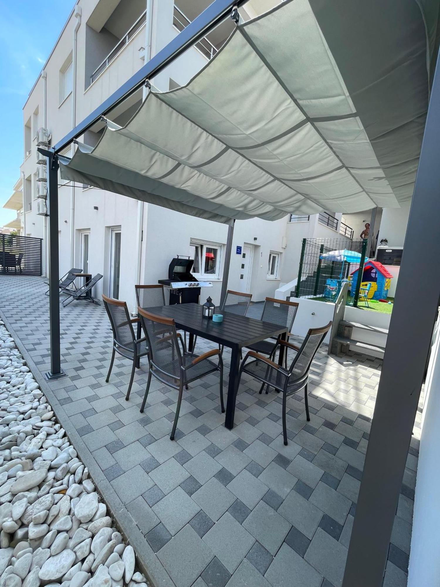 Delux Apartment Eva Trogir Exteriér fotografie